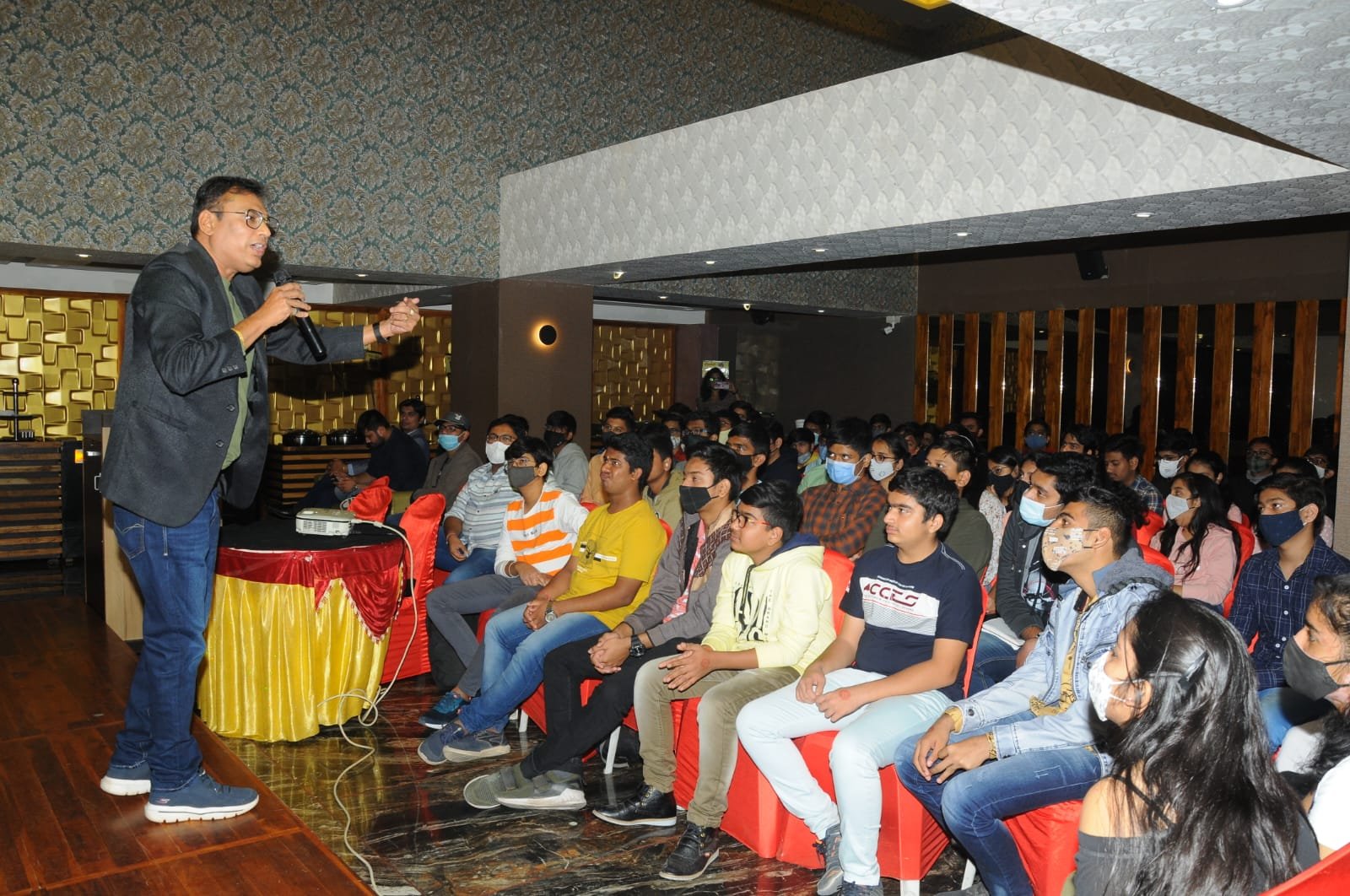 JEE WEEKEND BATCH (Online) (11TH-12TH MATHS)